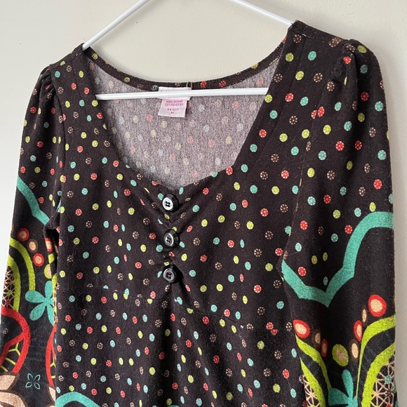 Heartache brown long sleeve dress with buttons and funky pattern - Picture 2 of 7